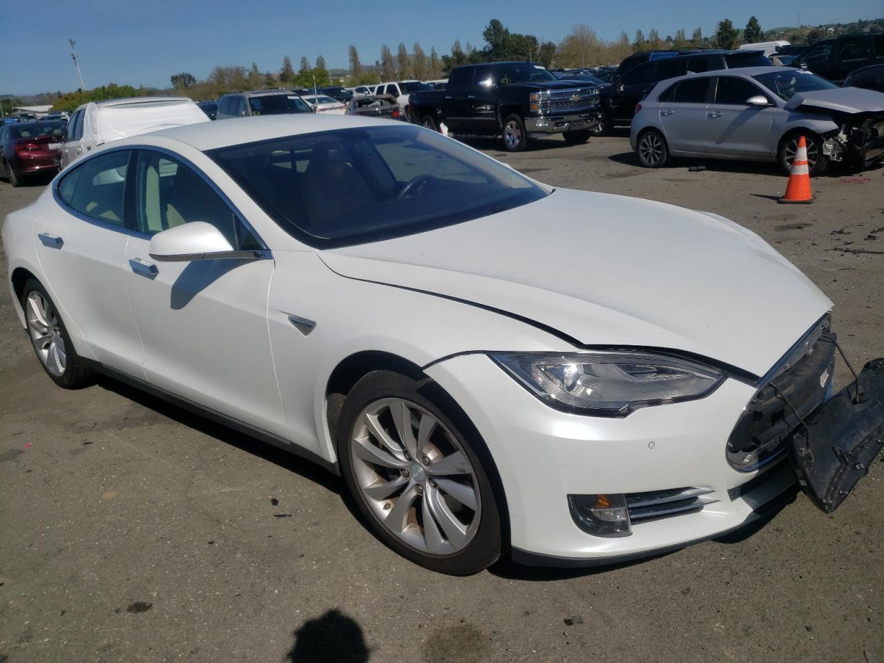 5YJSA1CN1DFP22619 2013 Tesla Model S