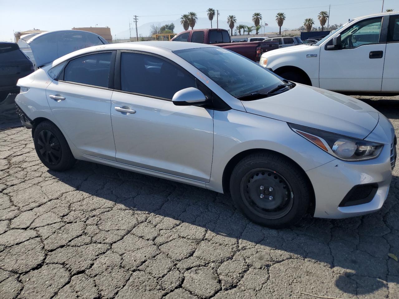 2019 Hyundai Accent Se vin: 3KPC24A38KE060089