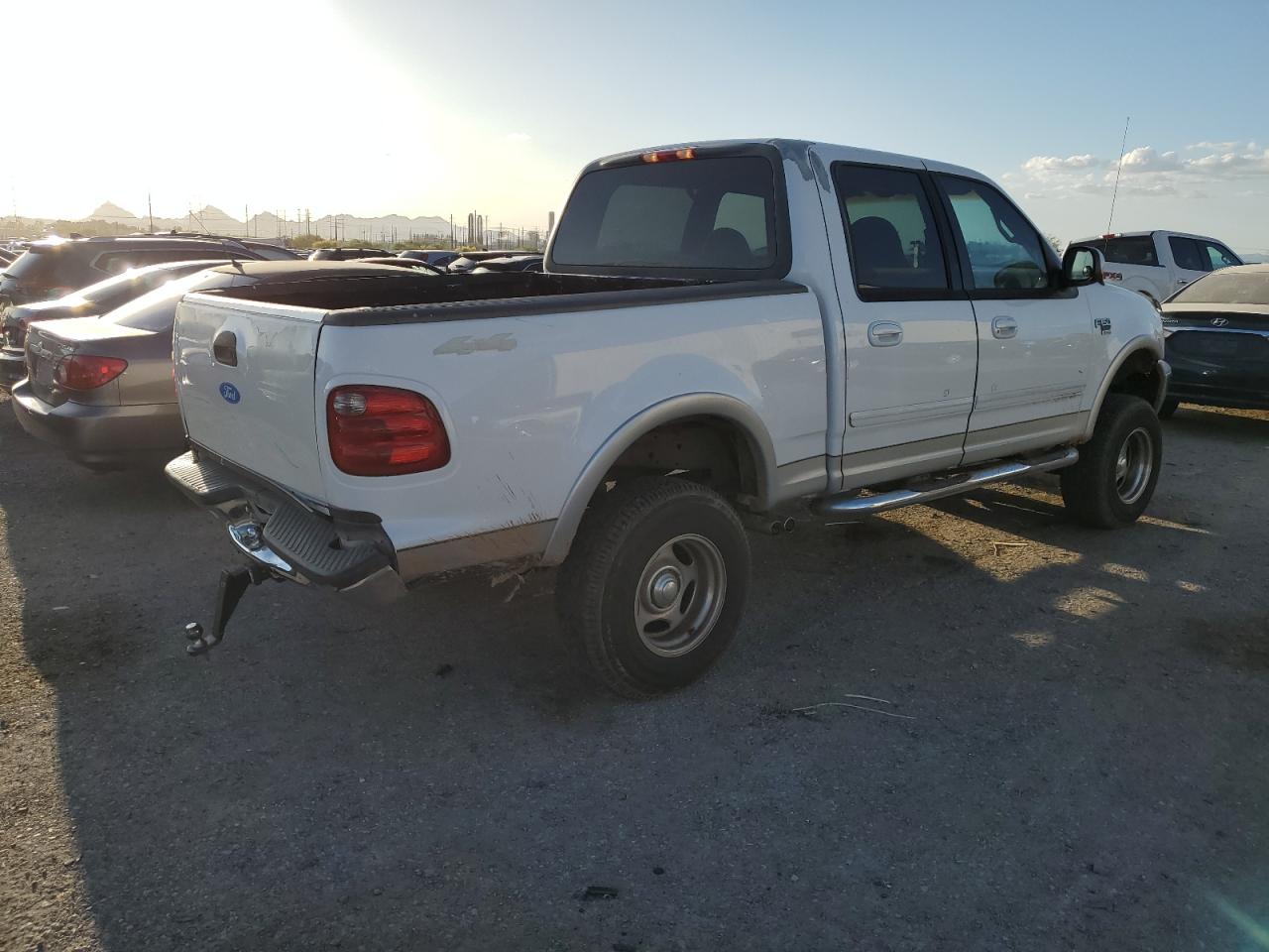 1FTRW08L01KE61807 2001 Ford F150 Supercrew