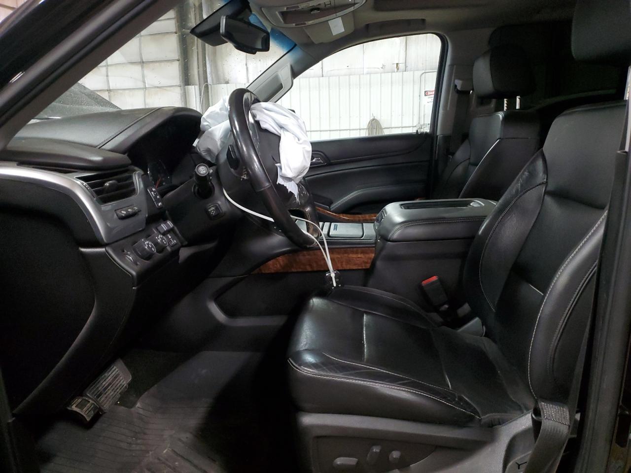 1GNSKCKJ1JR187571 2018 Chevrolet Tahoe K1500 Premier