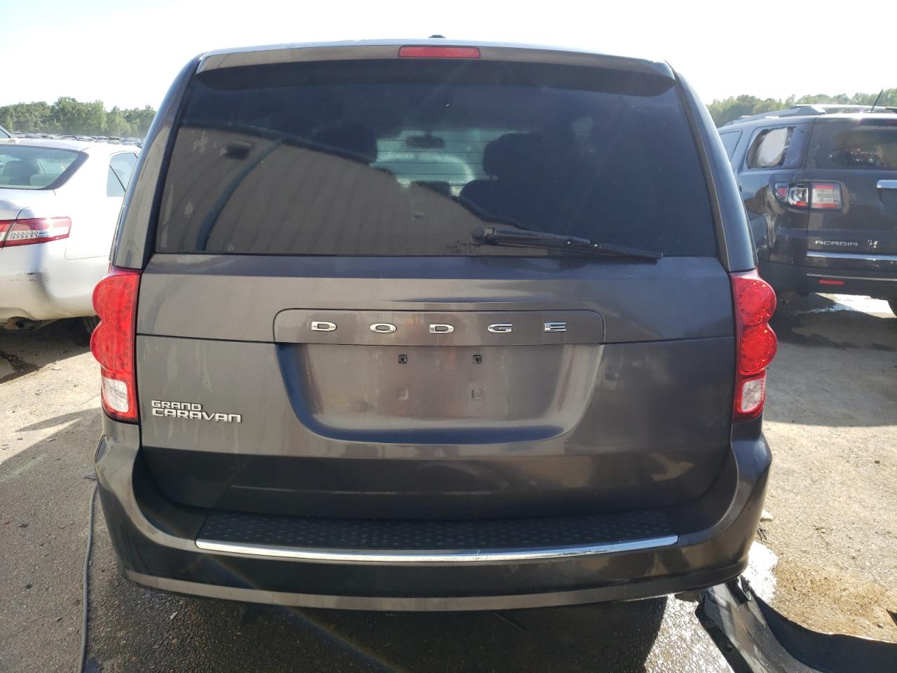 2C4RDGCG3GR356360 2016 Dodge Grand Caravan Sxt