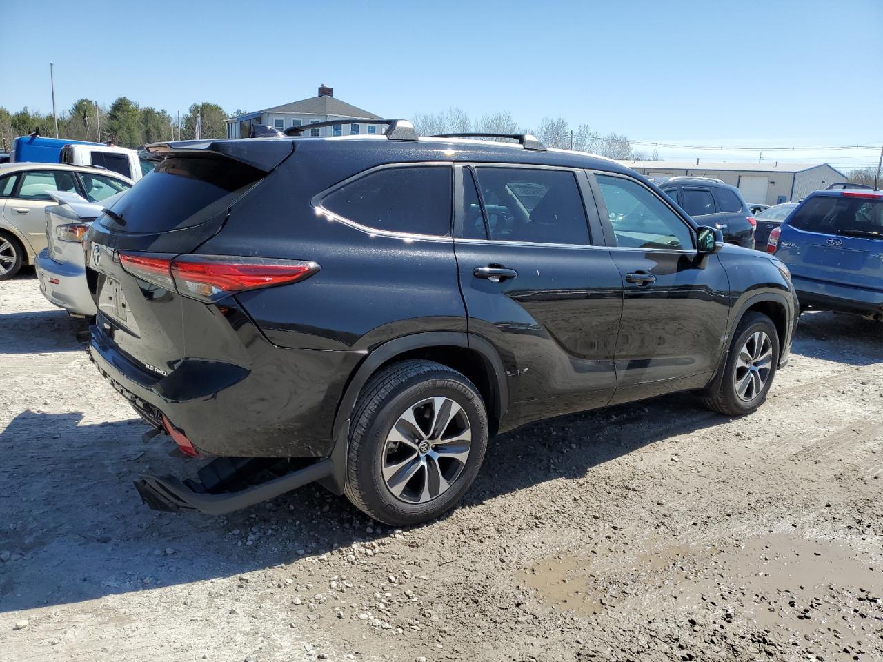 5TDKDRBH7PS522300 2023 Toyota Highlander L