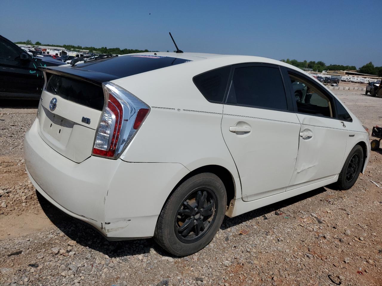 JTDKN3DU5F0484846 2015 Toyota Prius