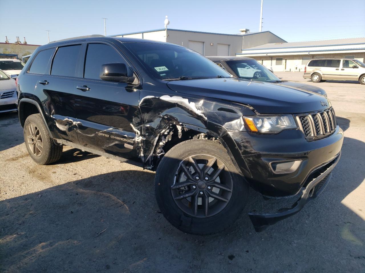 1C4RJFAG9HC631875 2017 Jeep Grand Cherokee Laredo