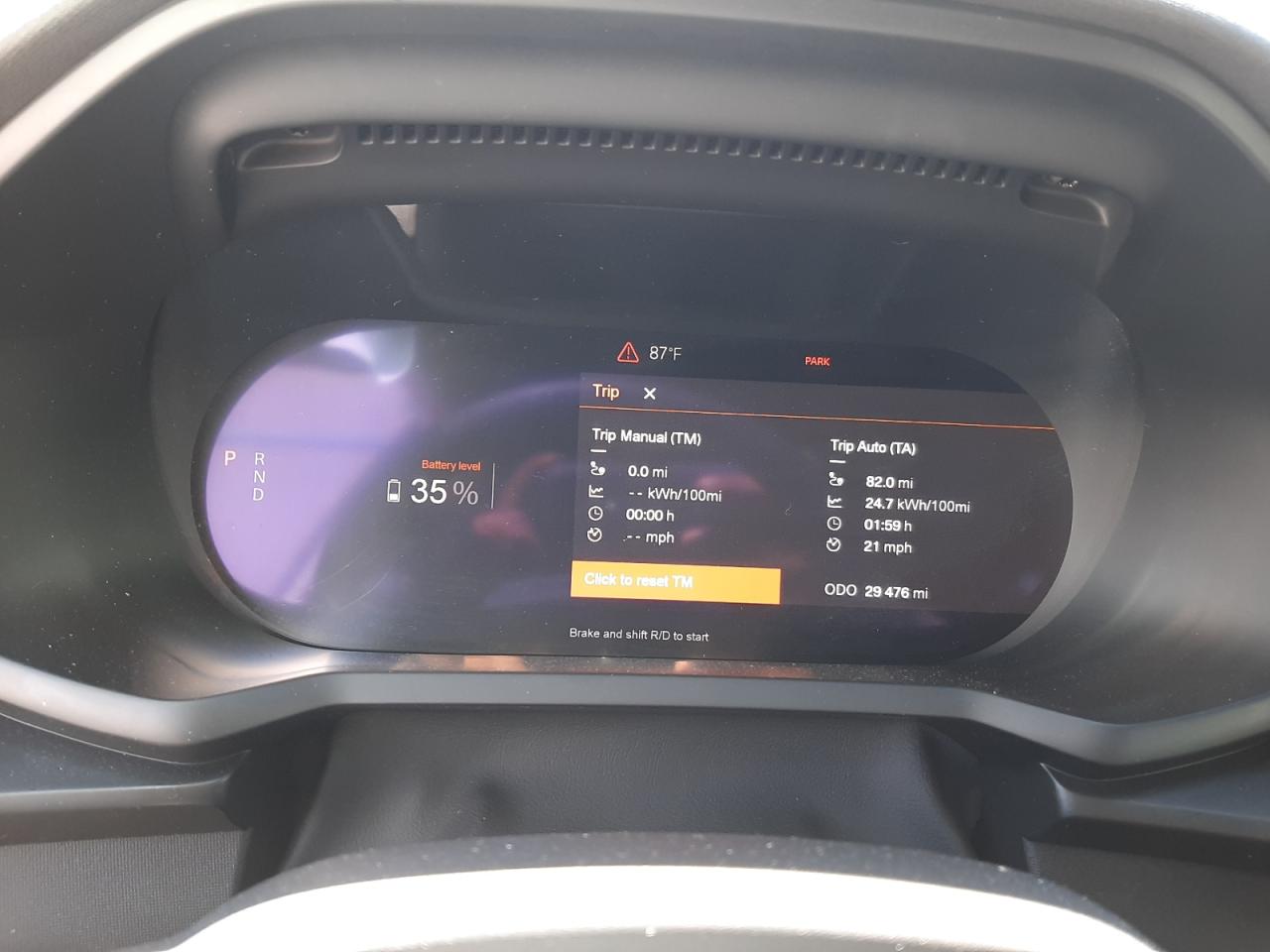 YSMEG3KAXPL145018 2023 Polestar 2