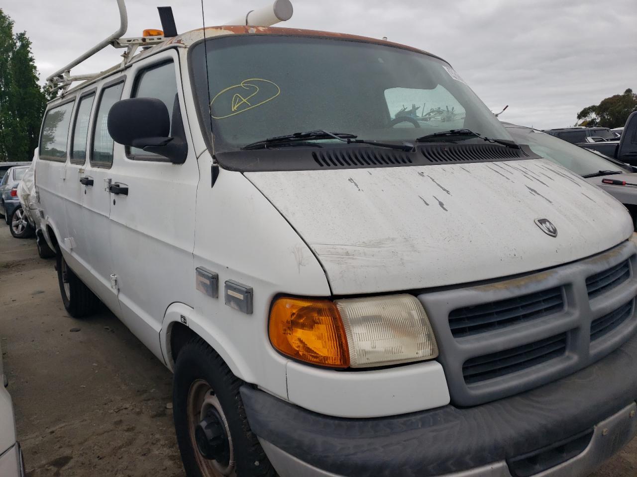 2B7LB31Z6XK518323 1999 Dodge Ram Van B3500