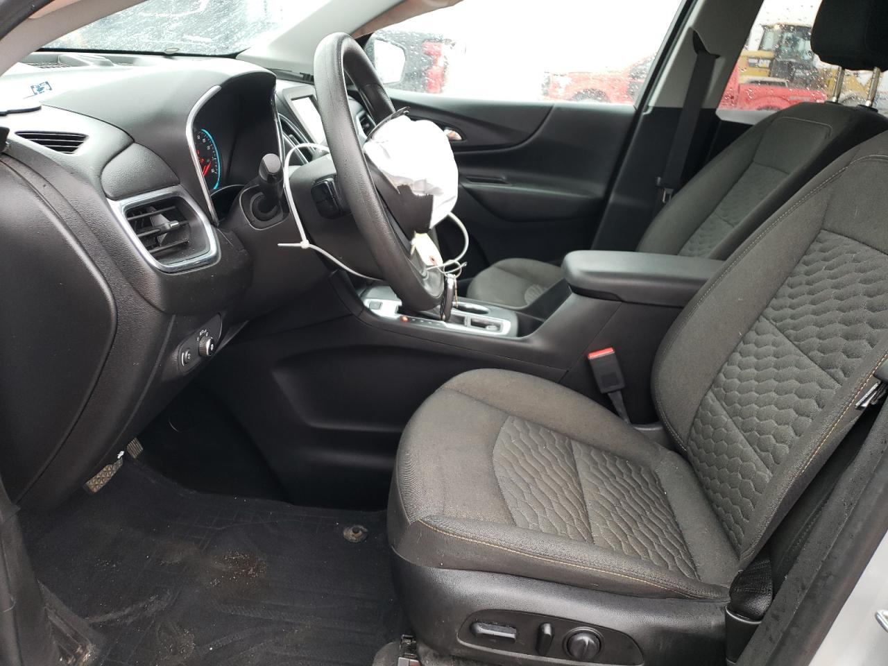 2GNAXUEV4K6253030 2019 Chevrolet Equinox Lt