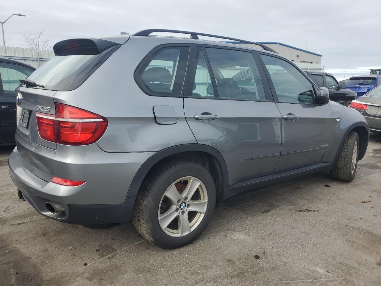 5UXZW0C55BL370017 2011 BMW X5 xDrive35D