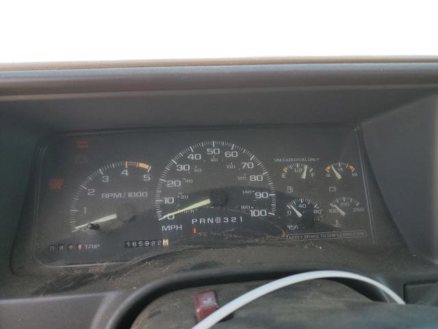 1995 GMC Yukon VIN: 1GKEK13K9SJ745415 Lot: 51390694