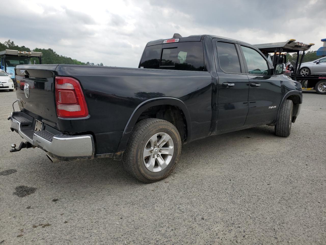 2020 Ram 1500 Laramie vin: 1C6RREDT5LN277840