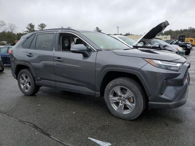 2022 TOYOTA RAV4 XLE - 4T3RWRFV6NU060011