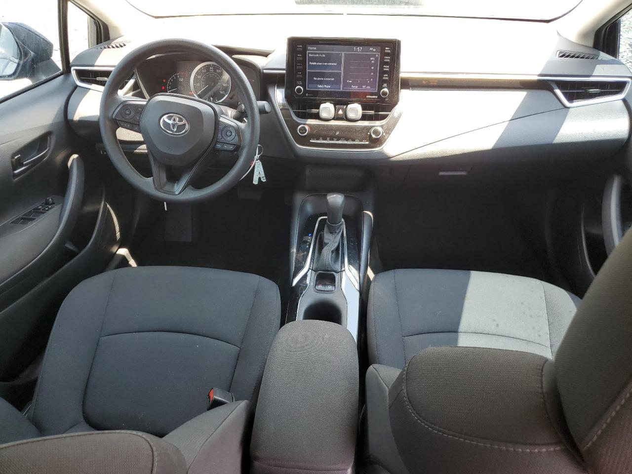 2022 Toyota Corolla Le vin: 5YFEPMAE5NP376936