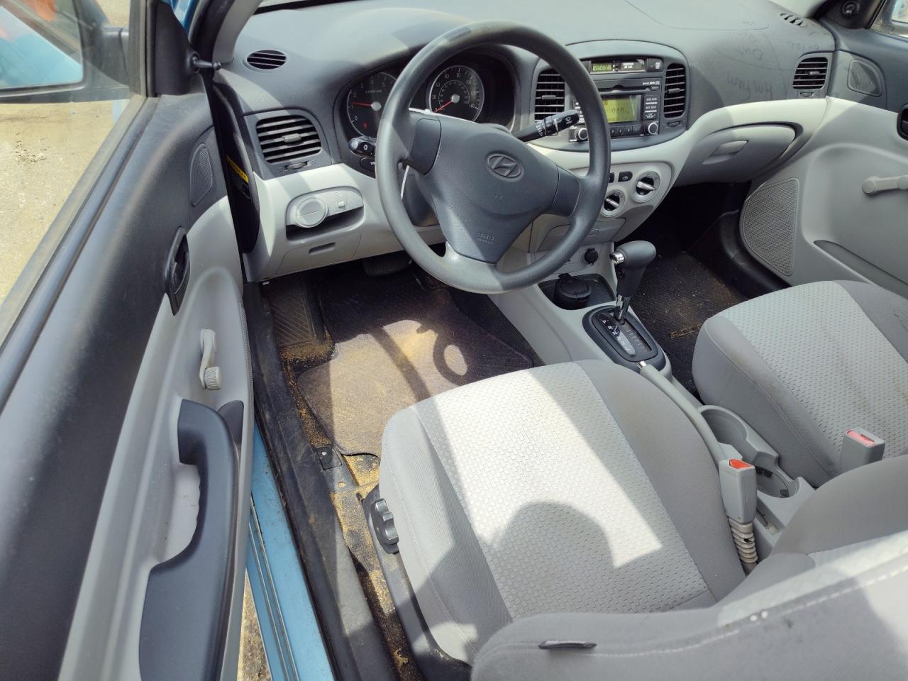 KMHCM36C49U141725 2009 Hyundai Accent Gs