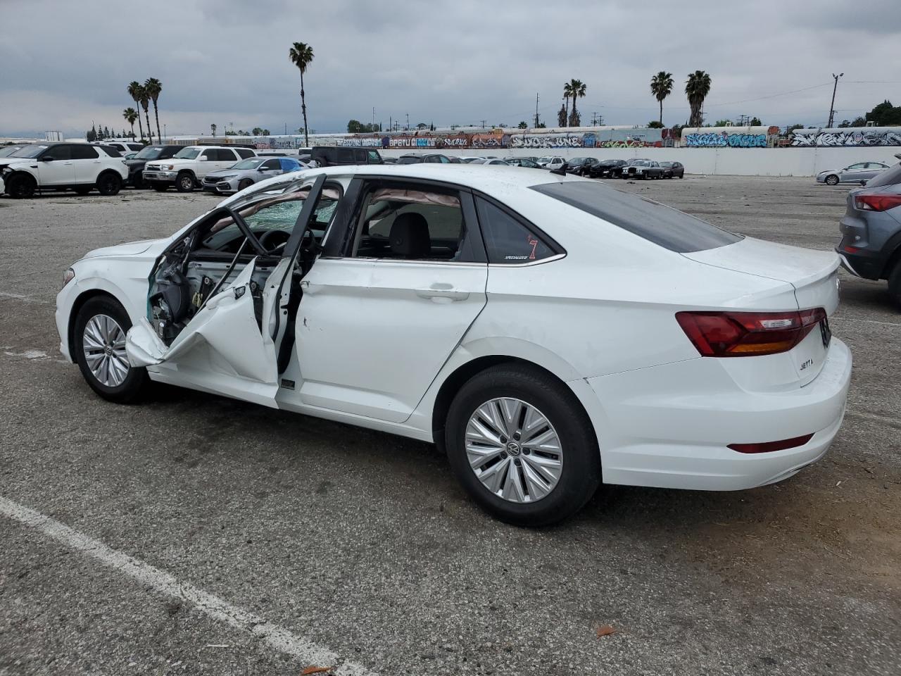 2019 Volkswagen Jetta S vin: 3VWC57BUXKM024066