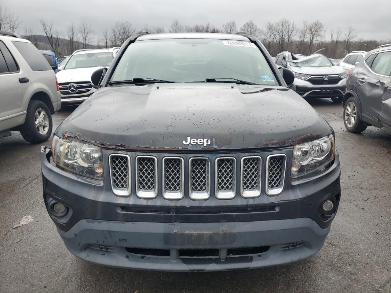 2015 Jeep Compass Latitude vin: 1C4NJDEB4FD340449