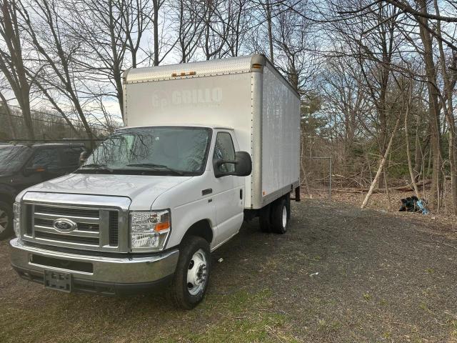 Lot #2440406276 2016 FORD ECONOLINE salvage car