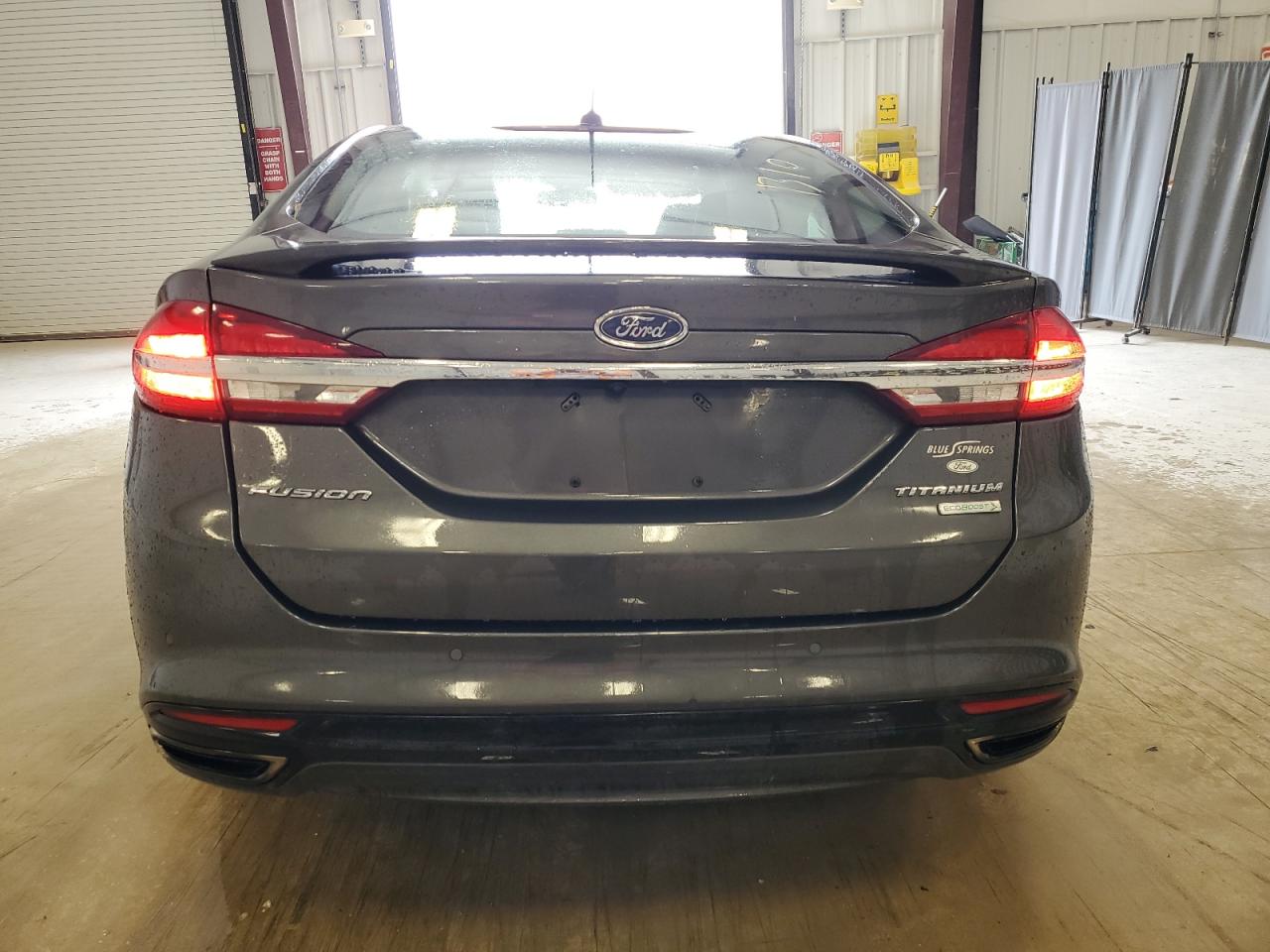 2018 Ford Fusion Titanium/Platinum vin: 3FA6P0K96JR150204