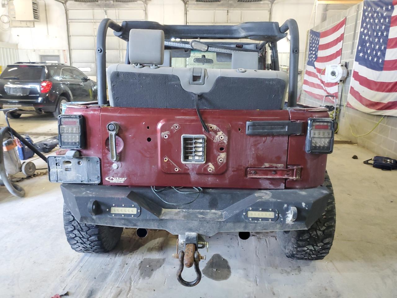 1J4FA54138L567069 2008 Jeep Wrangler Sahara