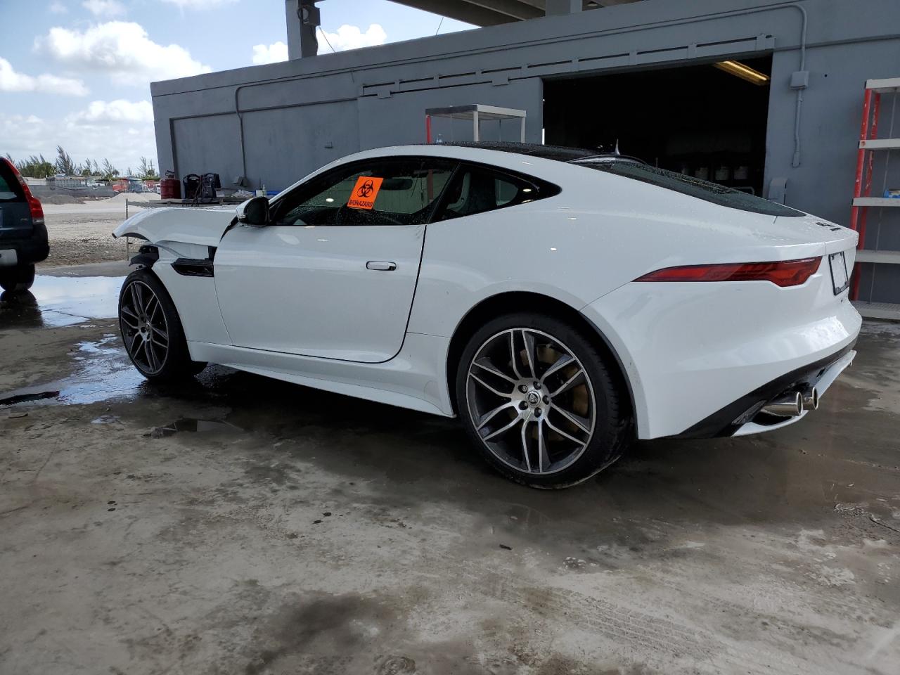 2024 Jaguar F-Type R Dynamic vin: SAJDF1EE1RCK85413