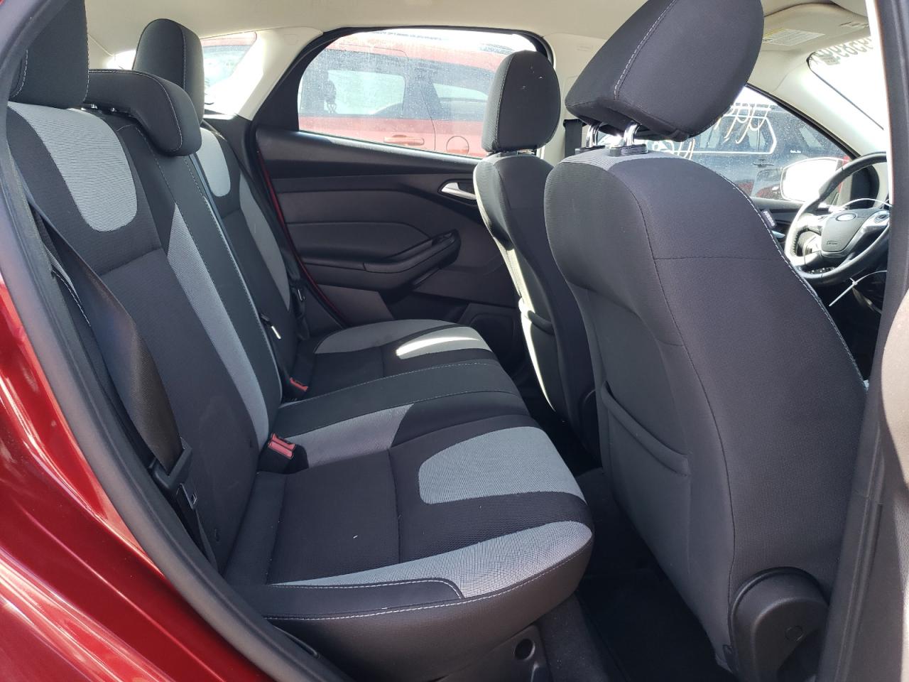 1FADP3K22EL450712 2014 Ford Focus Se