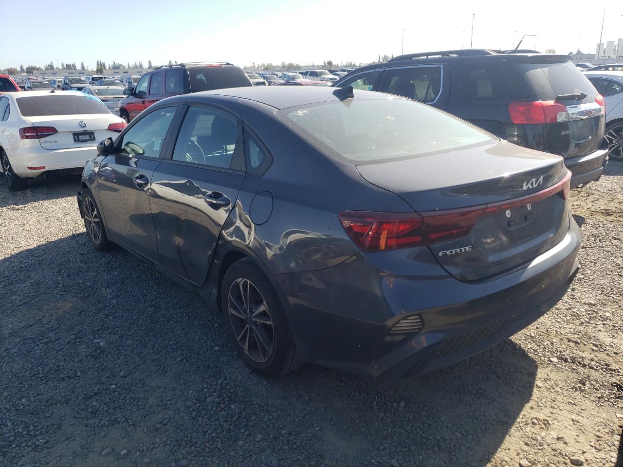 3KPF24AD8NE499271 2022 Kia Forte Fe