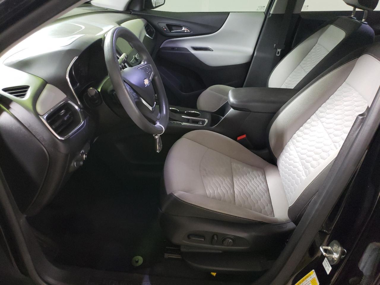 2GNAXKEV7K6275673 2019 Chevrolet Equinox Lt