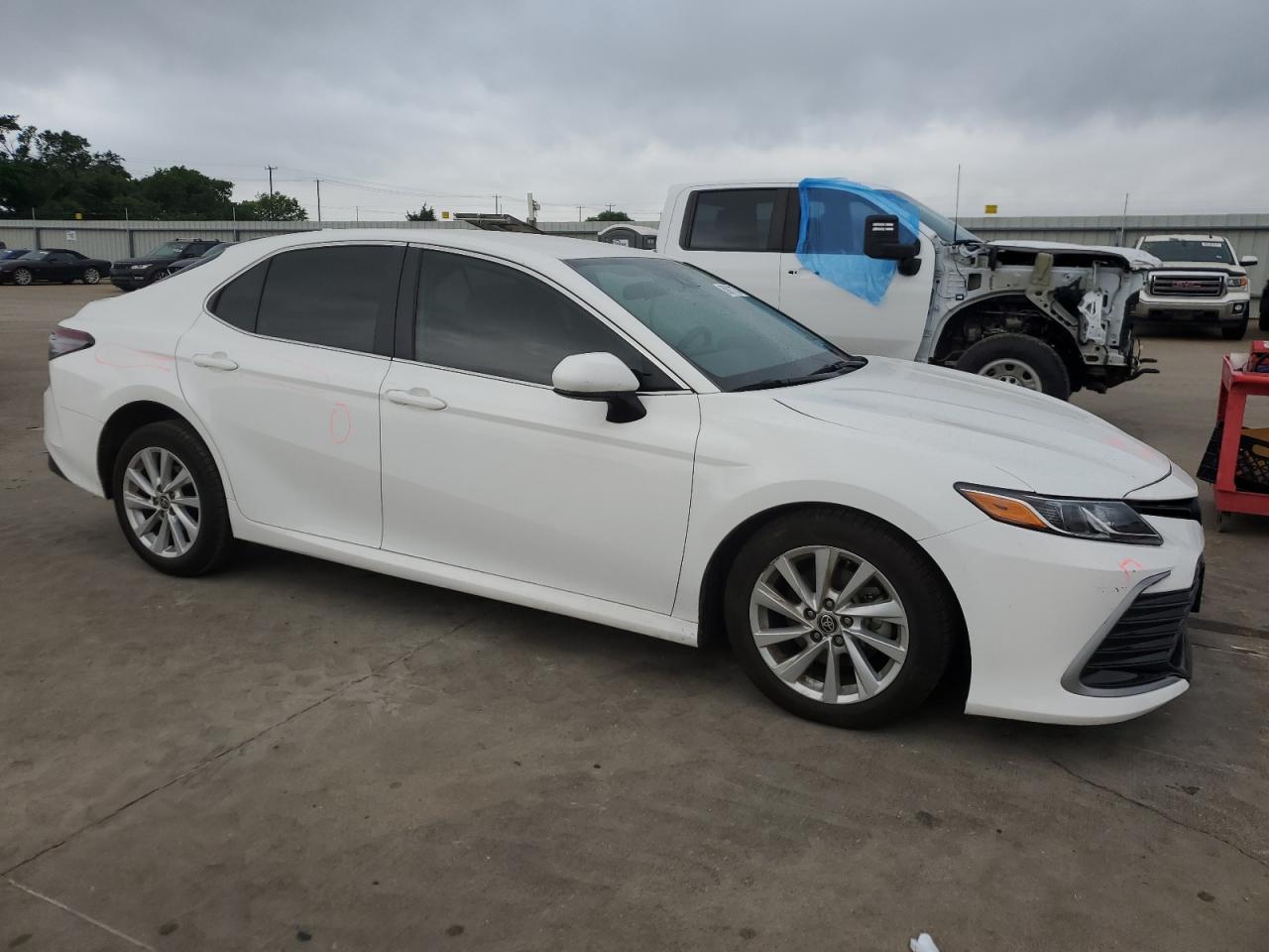 4T1C11AKXMU458736 2021 Toyota Camry Le