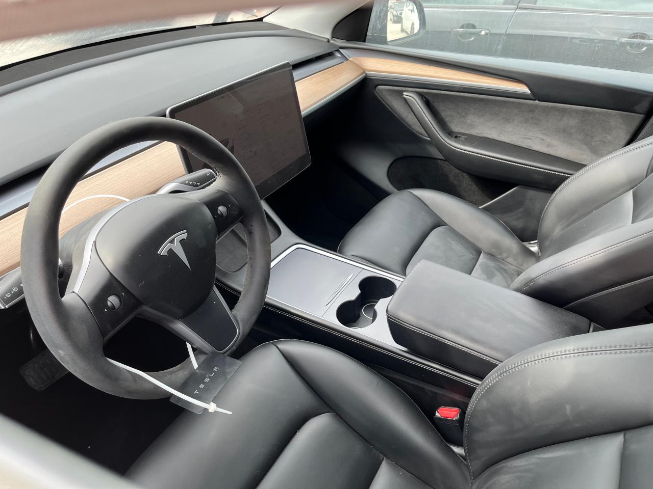 7SAYGDEEXPA167004 2023 Tesla Model Y