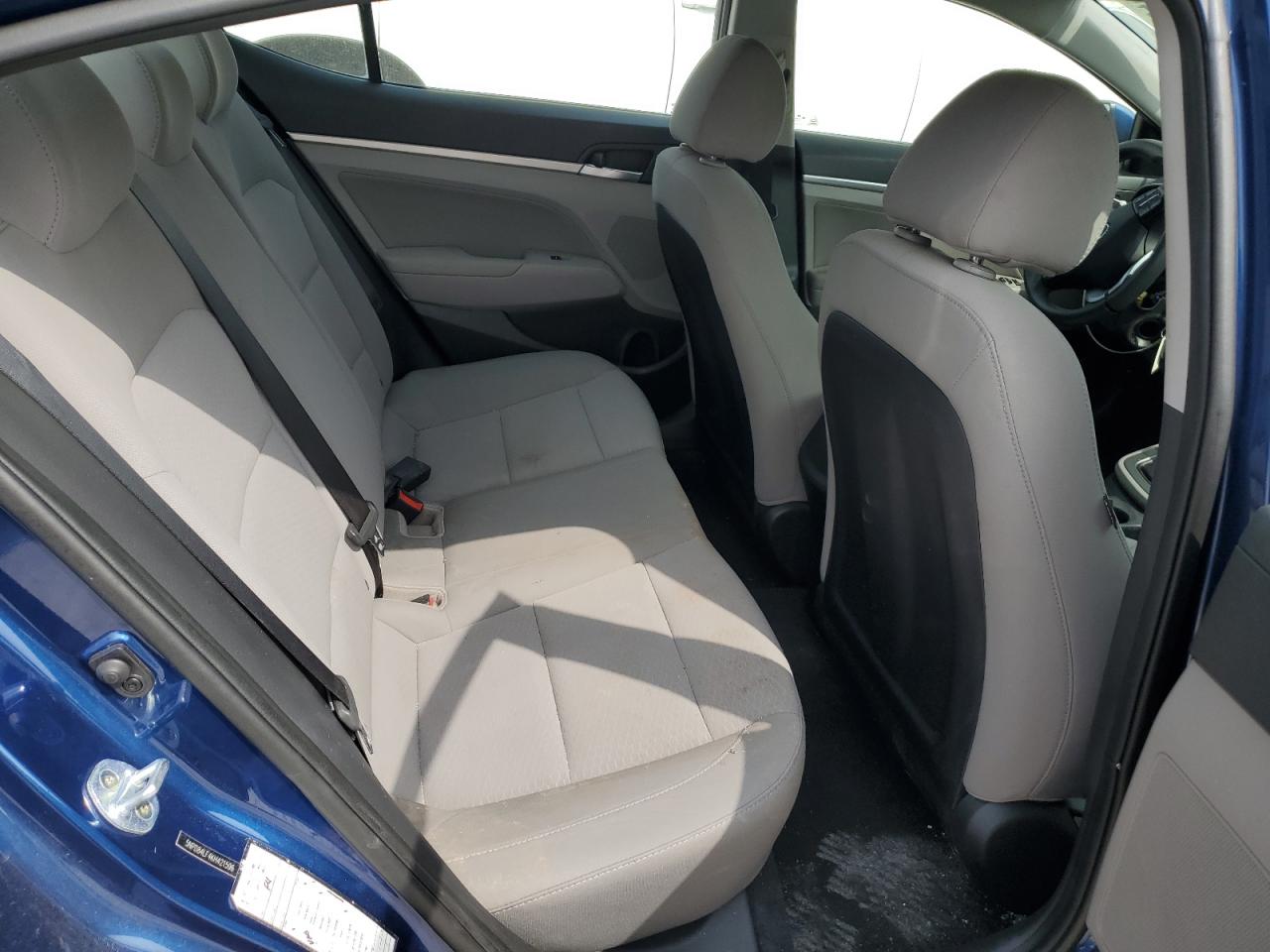 5NPD84LF4KH421596 2019 Hyundai Elantra Sel
