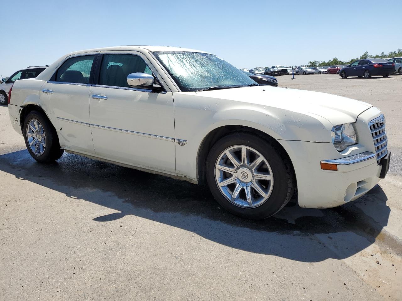 2C3JA63H25H656892 2005 Chrysler 300C