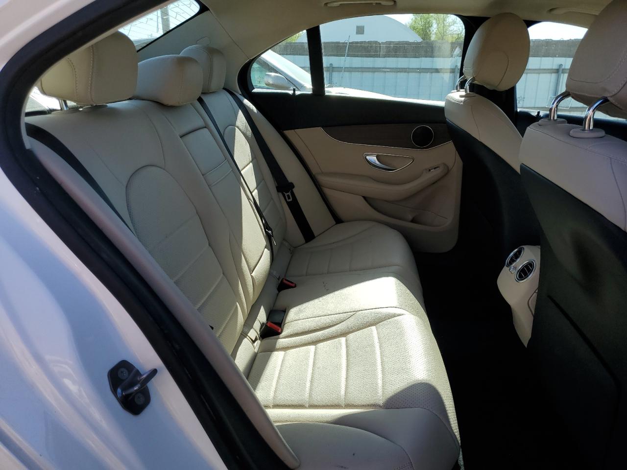 WDDWF8EBXKR513018 2019 Mercedes-Benz C 300 4Matic