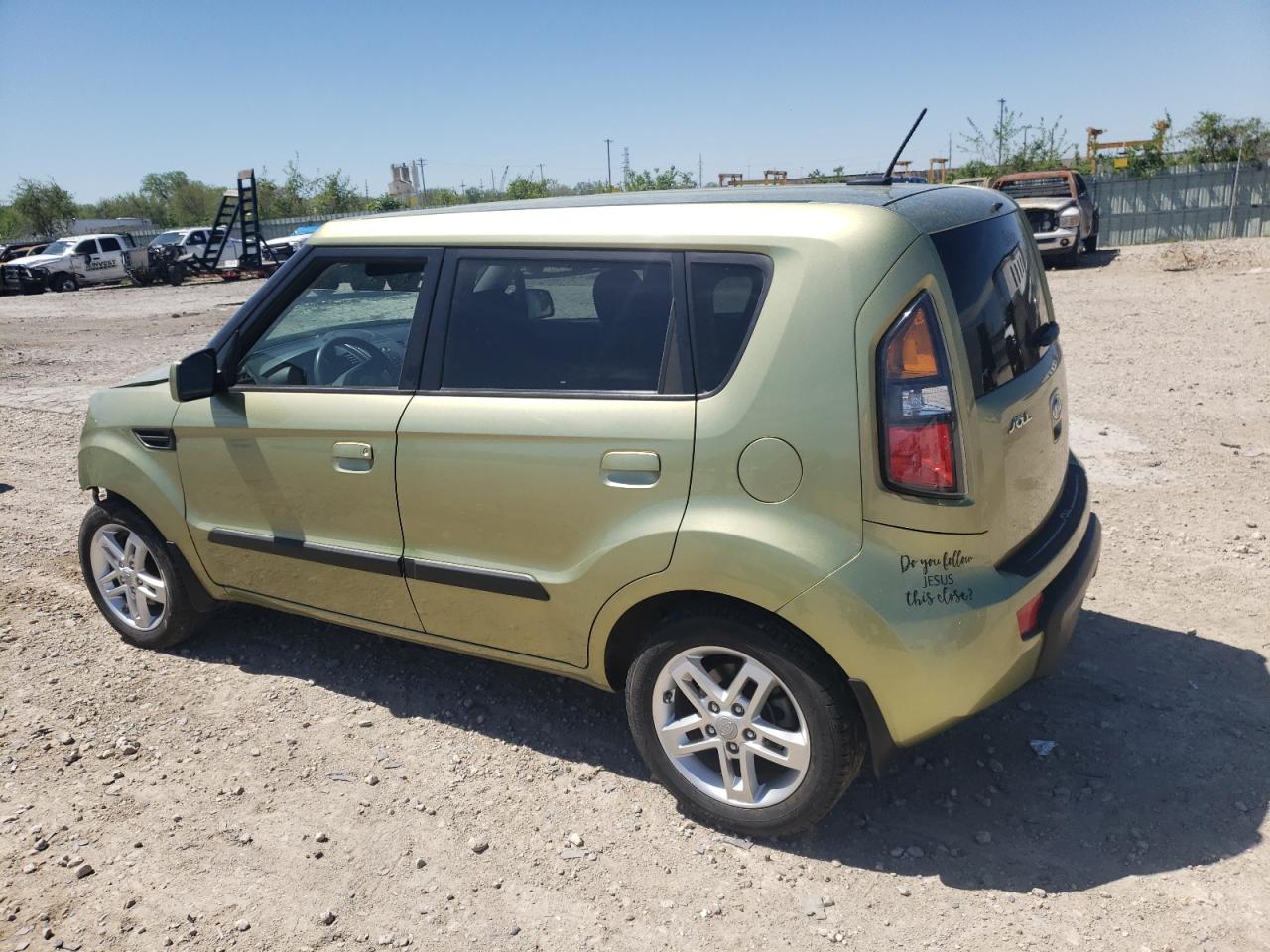 KNDJT2A29A7106785 2010 Kia Soul +