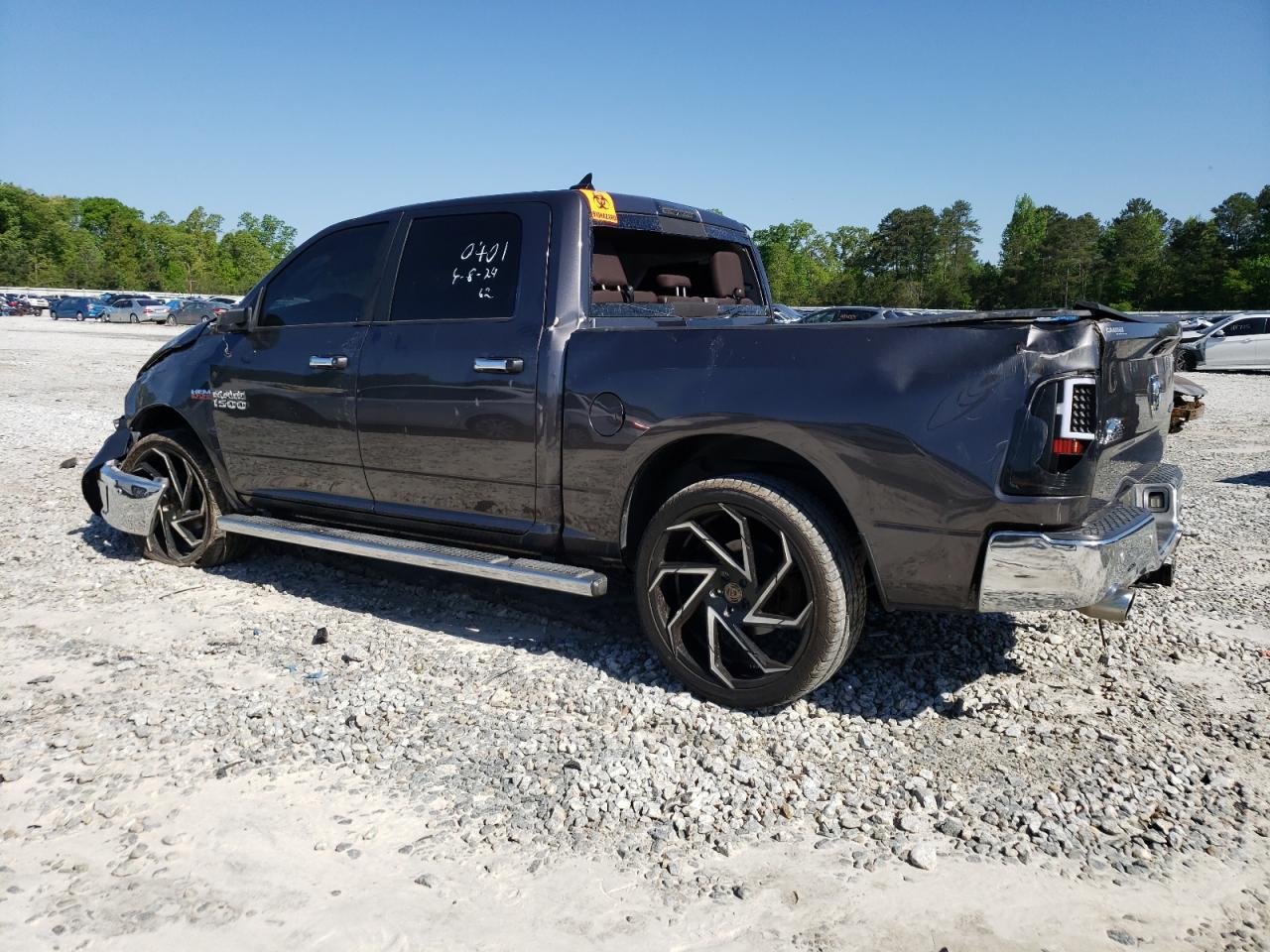 1C6RR7LT2FS510401 2015 Ram 1500 Slt