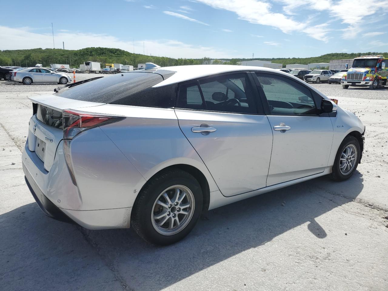 JTDKBRFU1H3047579 2017 Toyota Prius