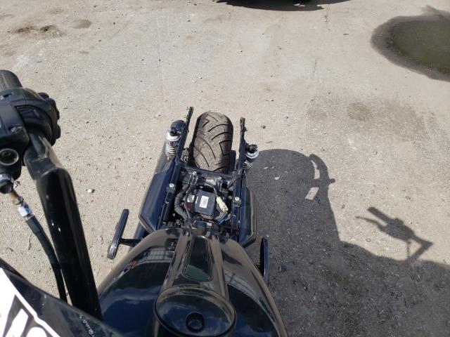2017 HARLEY-DAVIDSON FLHX STREE - 1HD1KBC19HB653729