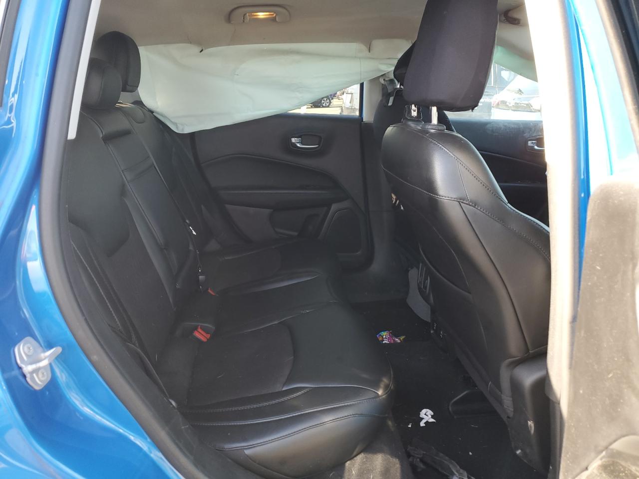 3C4NJDBB0JT320366 2018 Jeep Compass Latitude