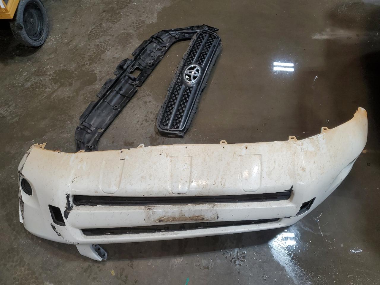 JTMBD33V185195322 2008 Toyota Rav4