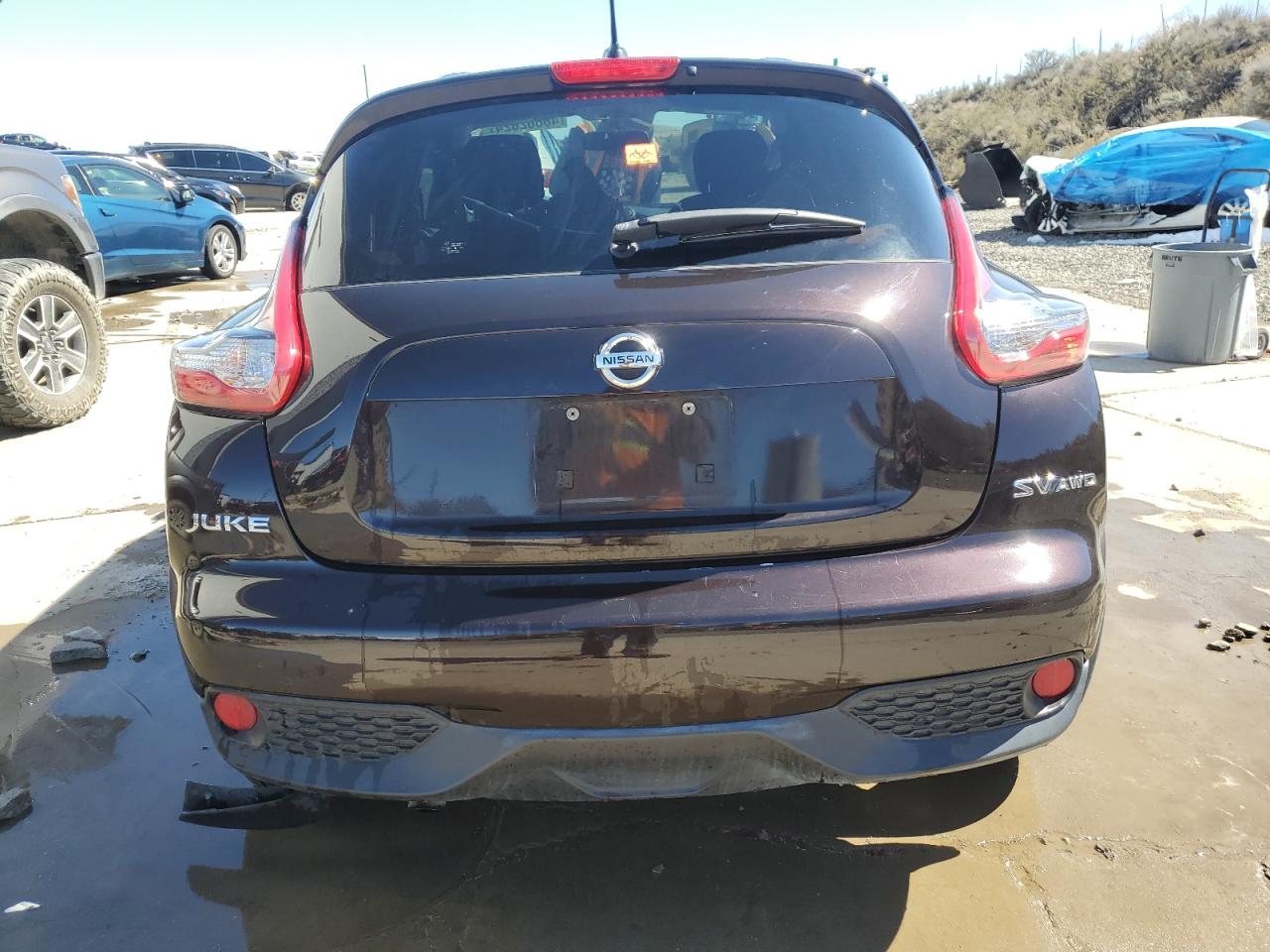 2015 Nissan Juke S vin: JN8AF5MV6FT553821