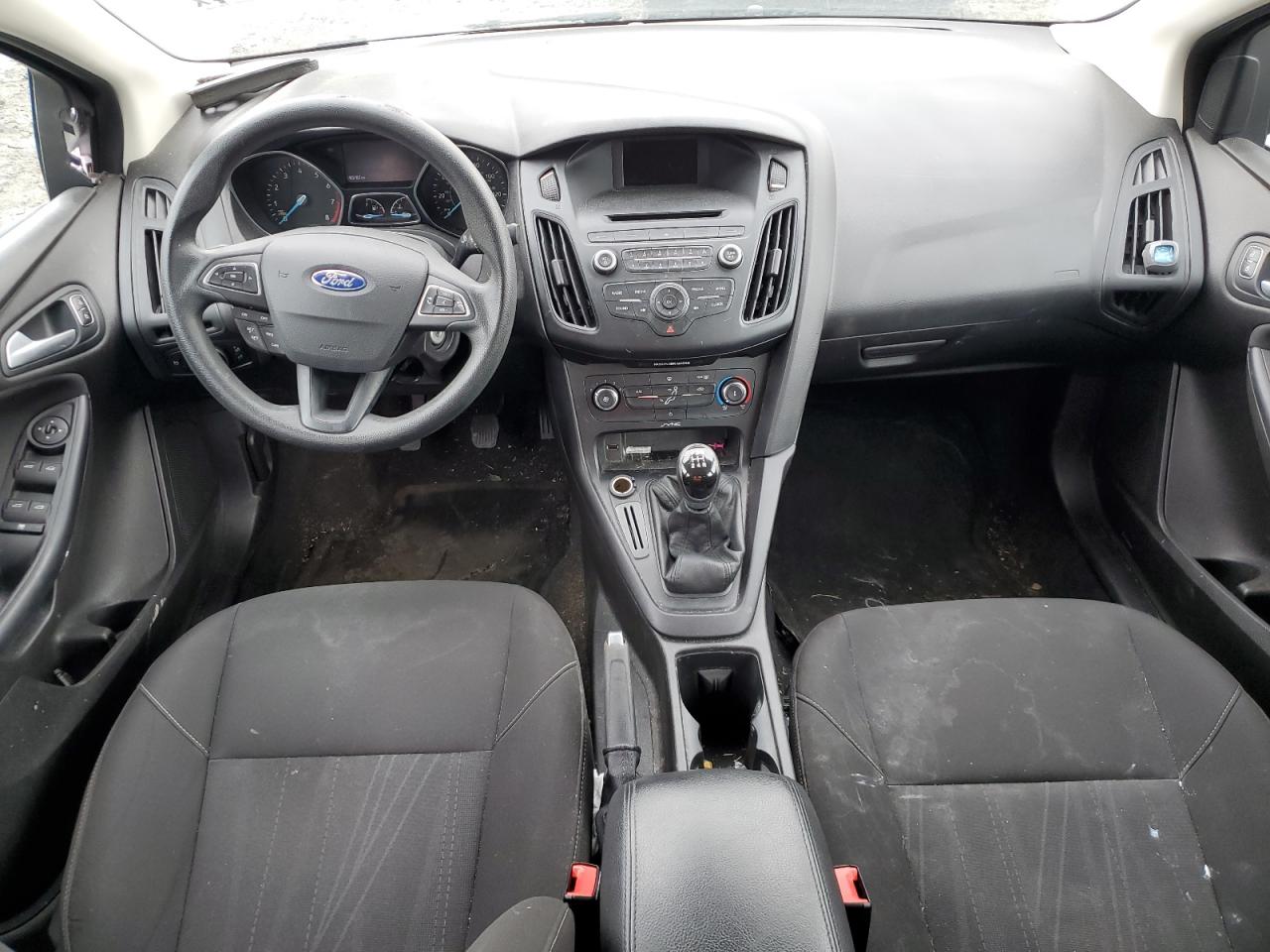 1FADP3F21FL353867 2015 Ford Focus Se