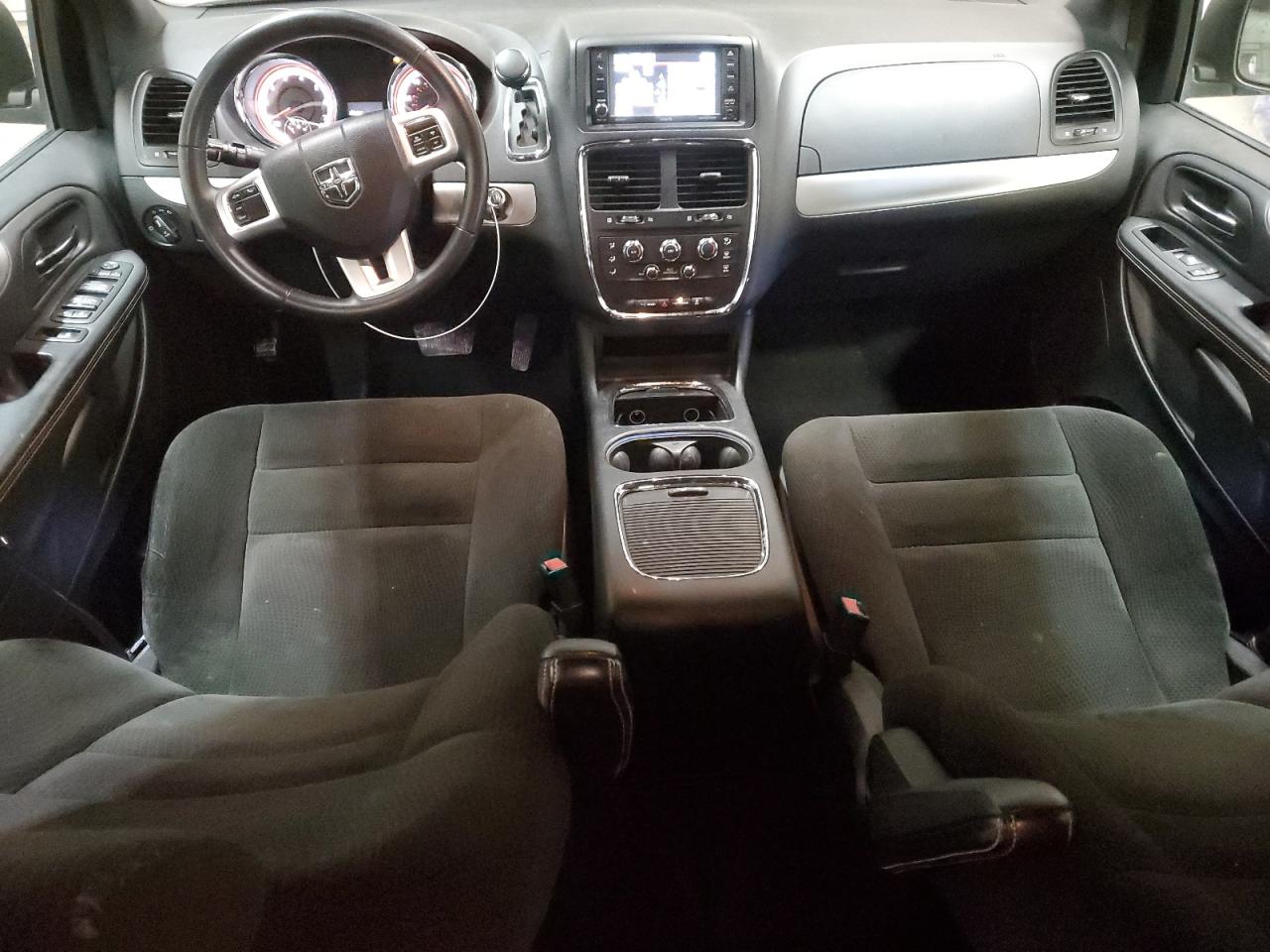 2C4RDGCGXGR319774 2016 Dodge Grand Caravan Sxt