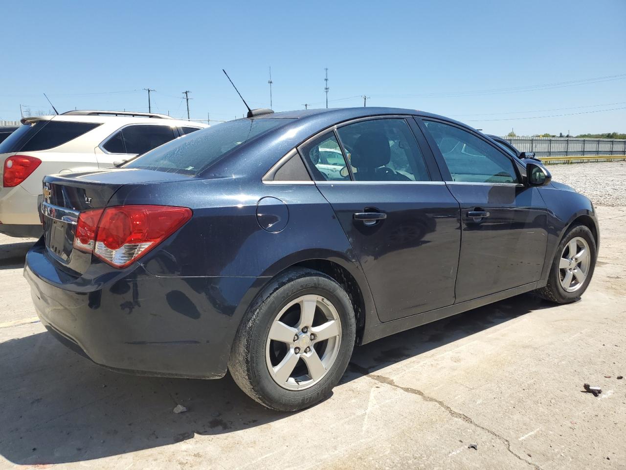 2016 Chevrolet Cruze Limited Lt vin: 1G1PE5SB9G7104637