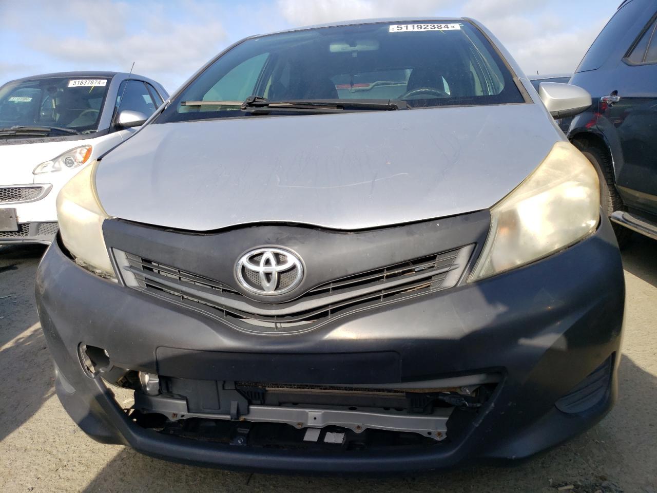 JTDKTUD36CD525539 2012 Toyota Yaris