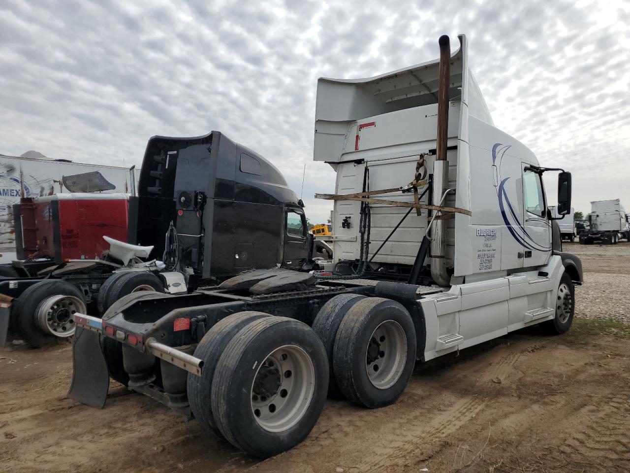 4V4NC9EH4CN560020 2012 Volvo Vn Vnl