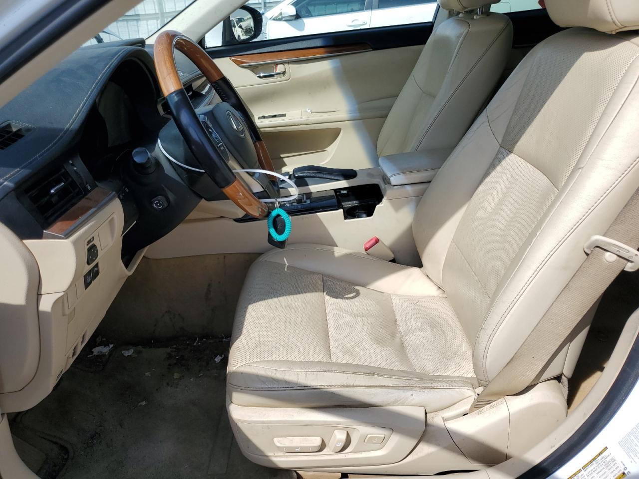 JTHBW1GG9E2047697 2014 Lexus Es 300H