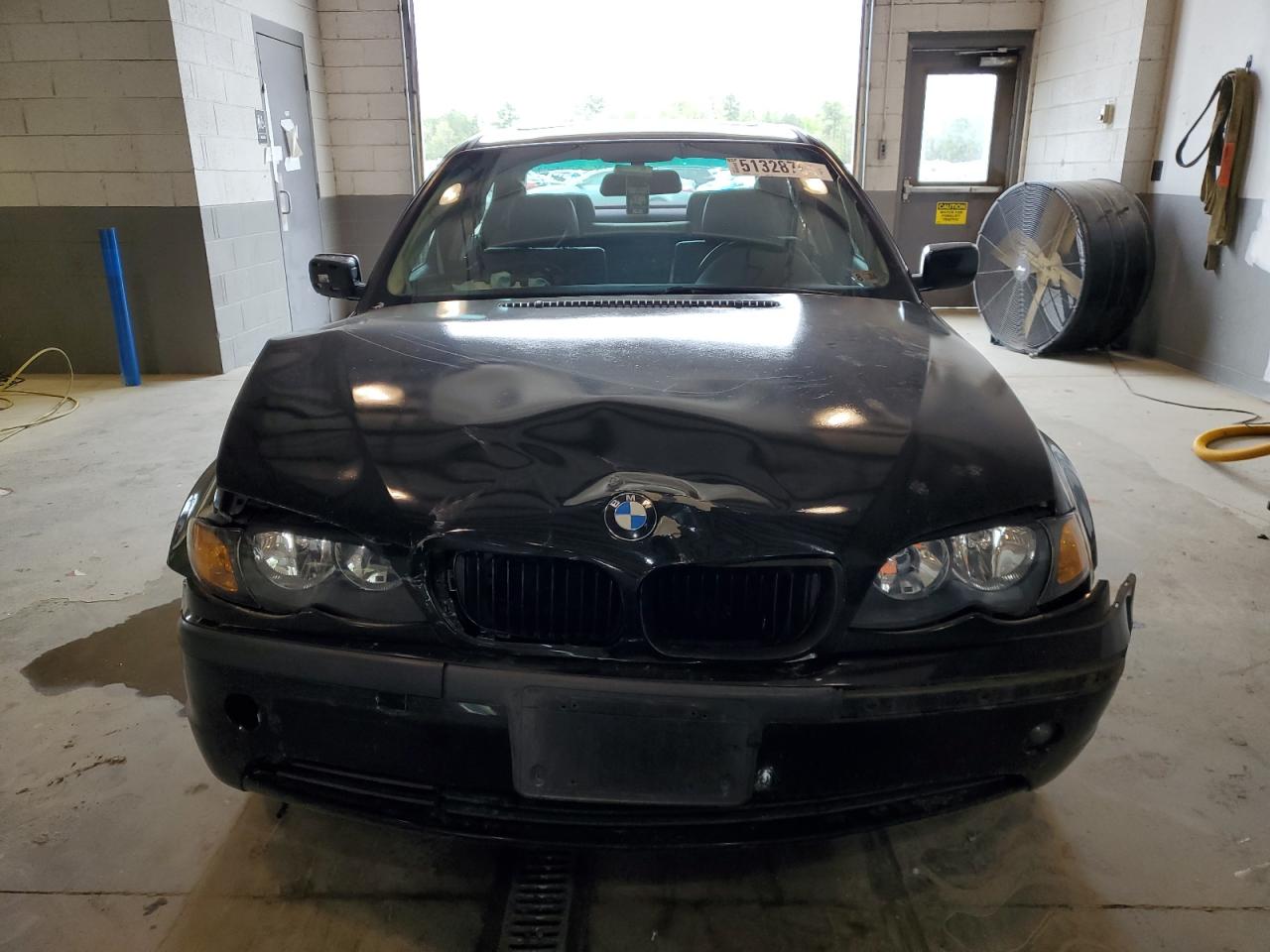 WBAEU33472PF68864 2002 BMW 325 Xi