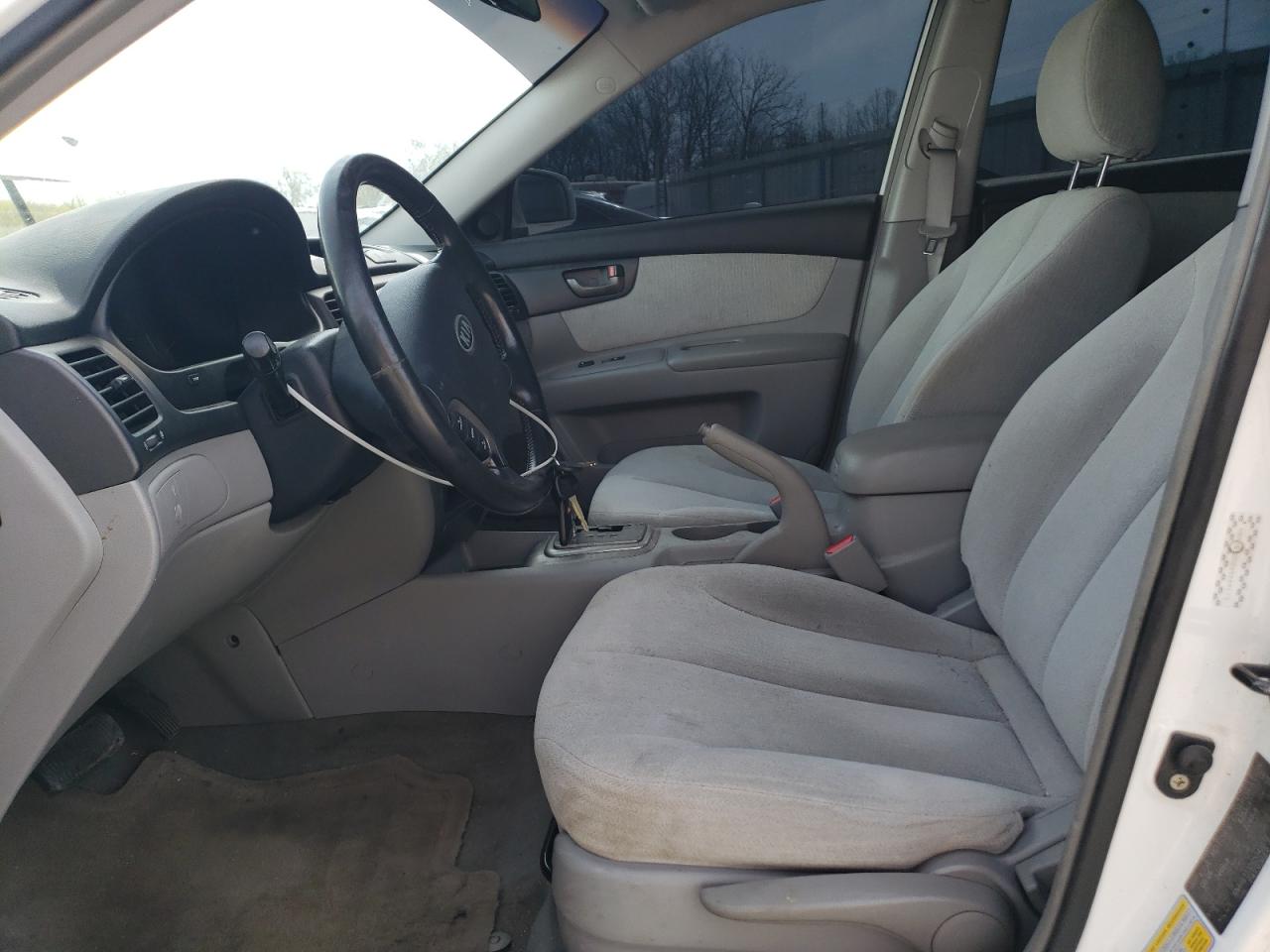 KNAGE123265049173 2006 Kia Optima Lx