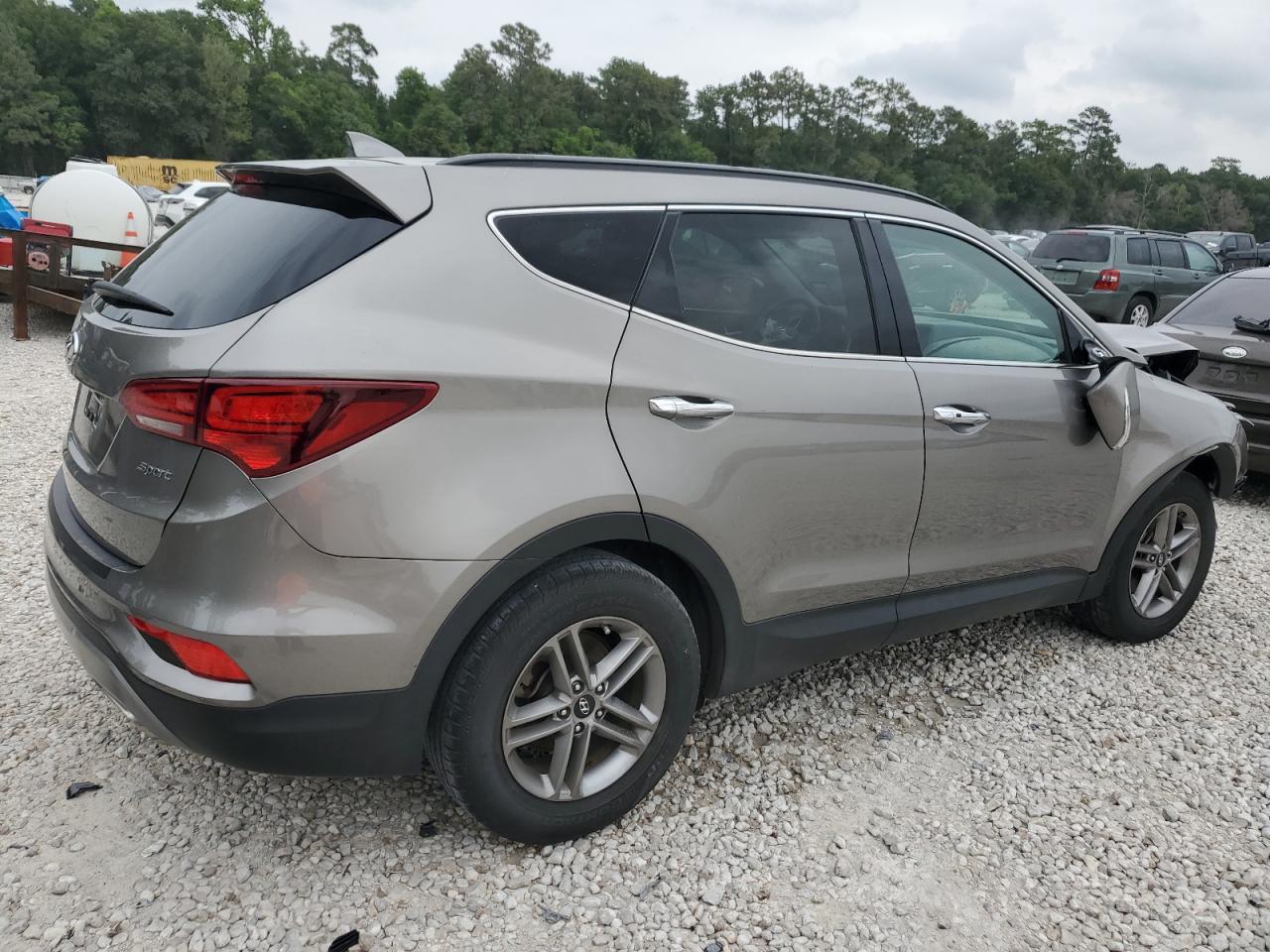 5XYZU3LB2JG535093 2018 Hyundai Santa Fe Sport