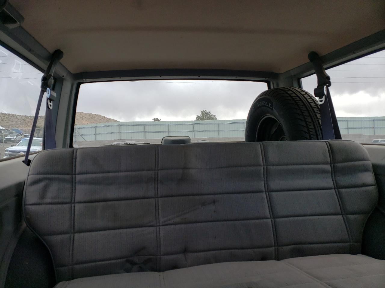 1J4FJ27S0RL124723 1994 Jeep Cherokee Se