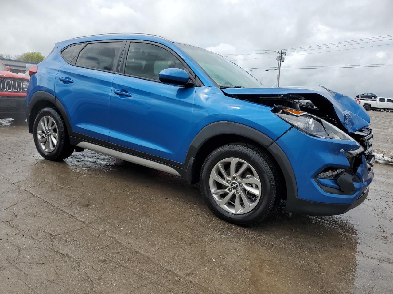KM8J33A45JU785538 2018 Hyundai Tucson Sel