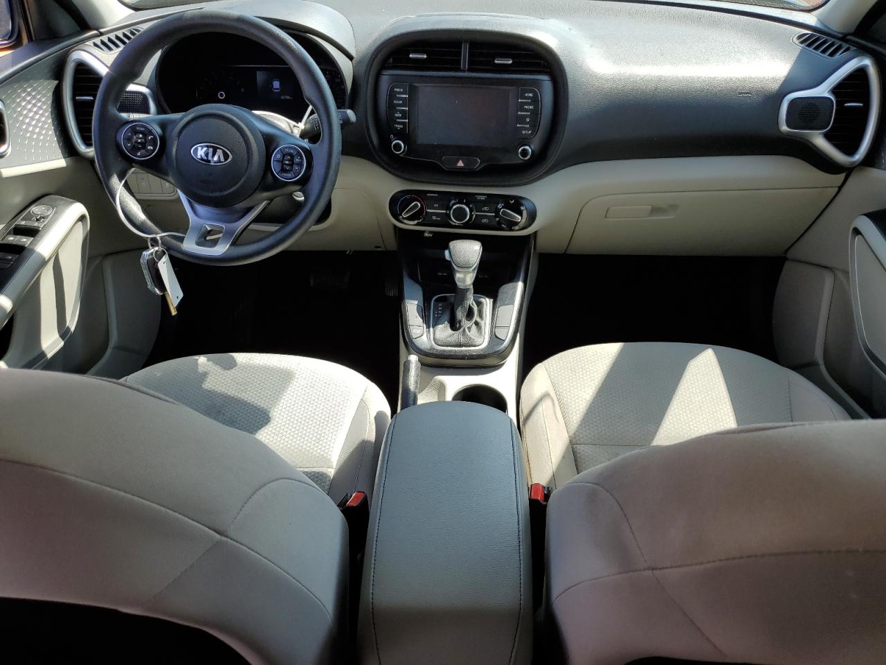 KNDJ23AU5L7049627 2020 Kia Soul Lx